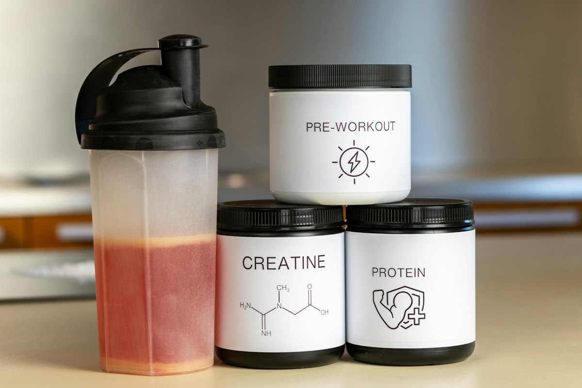 Protein powder containers